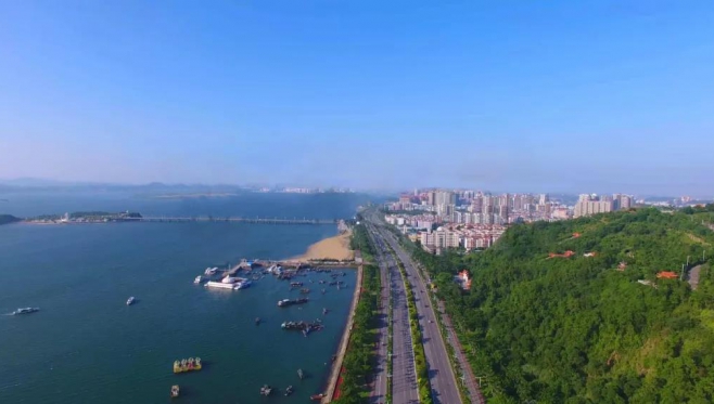 哦嚯！防城港外mào排第一了！