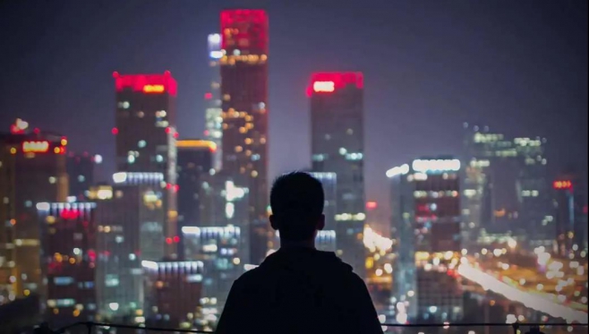 曾为梦想出发，此刻为爱归家